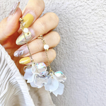 淡水パールと花びらオーロラのチェーンピアス