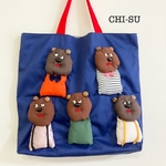 ５匹のクマ達バック