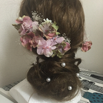 フラワーヘアアクセサリー