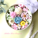 宅配便日時指定可🍀母の日フラワーボックス🌸プリザーブドフラワー アレンジメント🌼母の日ブーケ💐カーネーション、バラ、マーガレット お花畑アレンジ🌸プリザーブドフラワー ボックスアレンジメント　