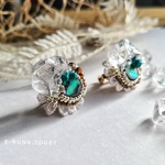 【再販】シェルとインポートパーツの刺繍イヤリング/ピアス