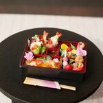 春のお花見弁当　ミニチュア