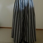 ストライプのガウチョパンツ