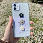 monotone flower iPhoneケース