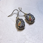 ヴィンテージガラスのピアス