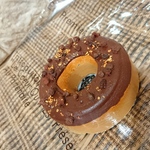 モルタル チョコクランチオレンジピールドーナツ