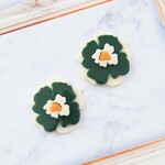 再販☆みどりのお花のレトロピアス