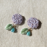 紫陽花のゆらゆら刺繍イヤリング/ピアス(紫)