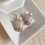 タピオカミルクティーピアス