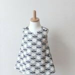 90〜95センチ☆キッズチュニック(ボタンフラワー)