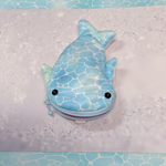 【C】ジンベイちゃんふわふわポーチ(水面模様)Dカン付き
