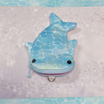 【D】ジンベイちゃんふわふわポーチ(水面模様)Dカン付き