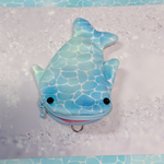 【E】ジンベイちゃんふわふわポーチ(水面模様)Dカン付き