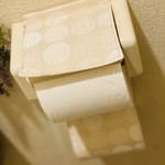 【再販】北欧サークル柄☆生成り＆ホワイト☆トイレットペーパーホルダー♫