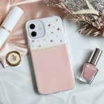 ピンクベージュと小花❁⃘*.ﾟ スマホケース  押し花iPhoneケースiPhone13 iPhone12 SE2 Android Galaxy Xperia クリア 全機種