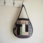 シンプルパッチワーク　ワンハンドル肩掛け　しずく型BAG　英文字　　♫　帆布　黒　刺繍　リネン　麻