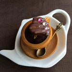 粒チョコレートの指輪　ハートにピンク