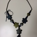 SALE‼️お花とタッセルのロングネックレス★☆