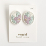 刺繍ピアス＊森の中へ(オーバルD)