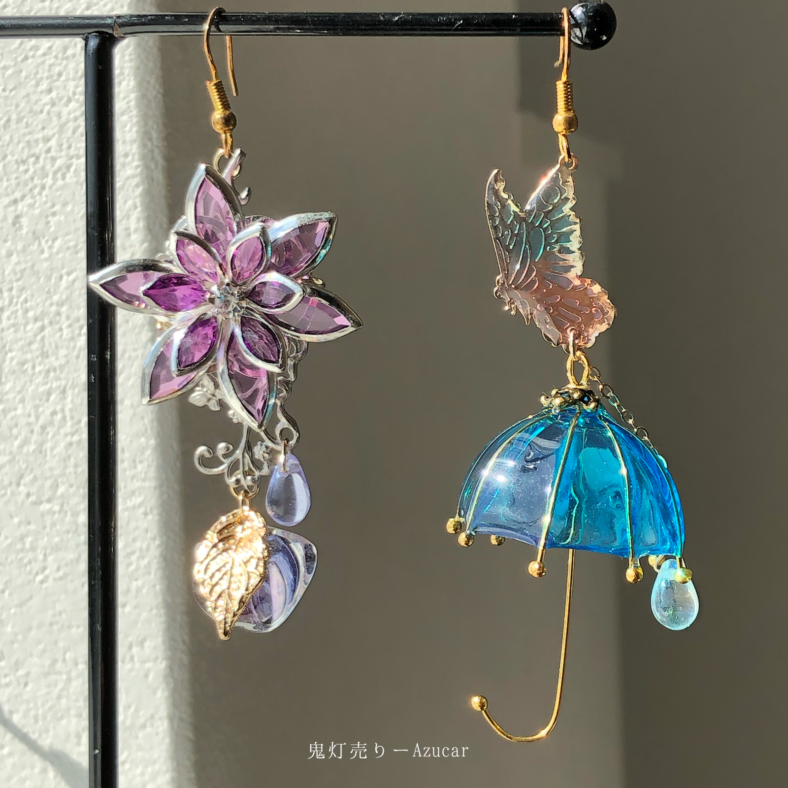 再販】雨に濡れれば 透ける蓮と鬼灯 傘レジンとレジンほおずき 