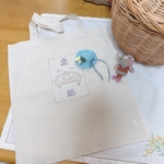 麦わら帽子👒付きエコバッグ(どの🐰がかぶるのかぴょん)