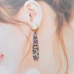 フラワースティック×シェルの大人可愛いロングピアス/イヤリング✨（パープル・グリーン・ベージュ・ブラック・ホワイト・春・夏・花・シェル・シンプル・上品・揺れる ゆらゆら）