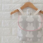 【ｃ様ご予約品】〈名入れ〉安全サポートハーネス付ベビーリュック　ラビットシルエット【ピンク】