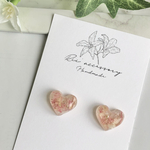 【今だけ送料無料】.*･ﾟドライフラワー×ピンク レジン ピアス イヤリング.ﾟ･*.