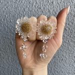 インスタグラマー様着用❤︎フラワーカボション　じゃらじゃらピアス