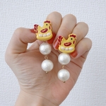 ニワトリ✰パールピアス/イヤリング  個性的 コットンパール風