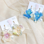 【紫陽花の花束】ピアス イヤリング あじさい ブルー ホワイト クリーム ピンク 金属アレルギー サージカルステンレス