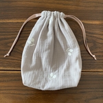 inu様専用☆さくらんぼ刺繍ガーゼの巾着袋☆