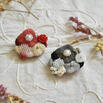 刺繍のブローチ『bouquet』