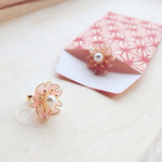 【再販】はんなり金縁桜のイヤリング