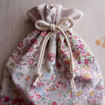 リバティ パッチワーク 巾着袋 🌸 サニタリーポーチや除菌グッズ入れにも