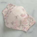 43.優しいピンク&グレーの上品刺繍レースのマスク
