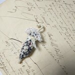 g様ご予約品）リバティ生地のアンブレラブローチ