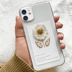 大ぶりな透明なお花のiPhoneケース