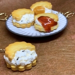 フェイクスイーツ★美味しそうなクッキーサンド キーホルダー 