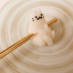 白猫の練り切り簪