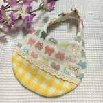 丸型スタイ  黄色系蝶々