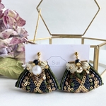 メゾン・ド・フォレスト(刺繍リボン・樹脂イヤリング・樹脂ピアス・アレルギー対応)