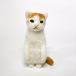 羊毛フェルト 立ち猫さん 茶白