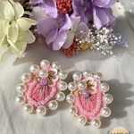 ゆめかわ♡ビーズ刺繍ピアス/イヤリング