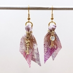 リバティの布リボンピアス/イヤリング　ピンク