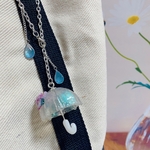 紫陽花とカサと雨粒のバッグチェーン　レジン作品