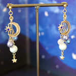 夢色パステルカラーの夜空♢輝く月と星のピアス　ゆらゆら揺れるパール　イヤリング可