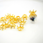 ¥320☆【12個セット】リッチゴールドなクラウンリング（ガラスドーム・台座に・大粒ビーズのアクセントに）