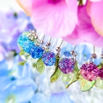 《選べる10色》カラフル紫陽花キャンディピアス(イヤリング) 金属アレルギー対応 梅雨 初夏 あじさい 透明感