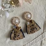大ぶり　828☆ ピアス・イヤリング